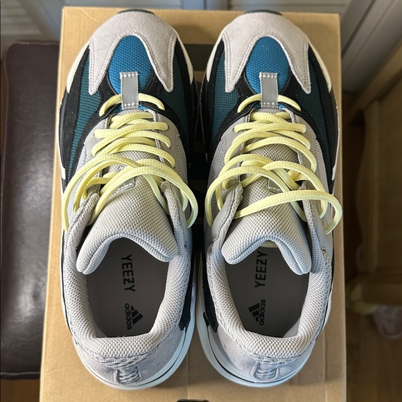 Adidas Yeezy Boost 700 Wave Runner… - Picture 9 of 10